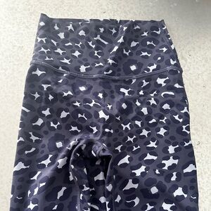 Off line by aerie leggings tights xs excellent condition 7/8 length